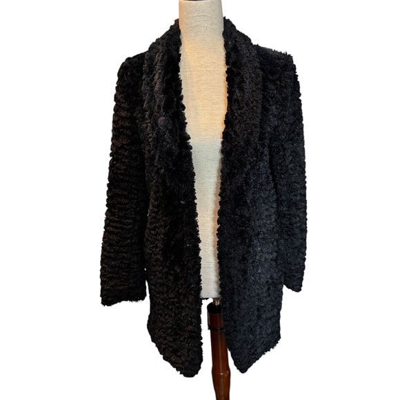 Black faux fur coat fully lined Size extra small EUC - Picture 1 of 8